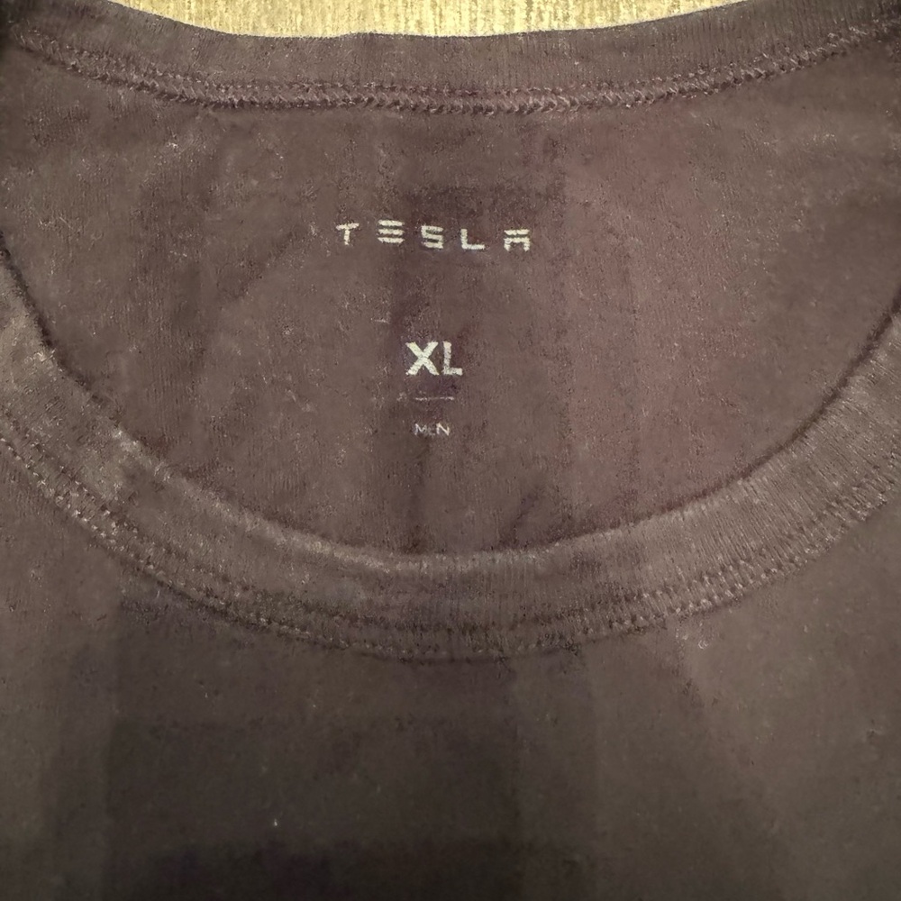 Tesla Tee - Picture 2 of 2